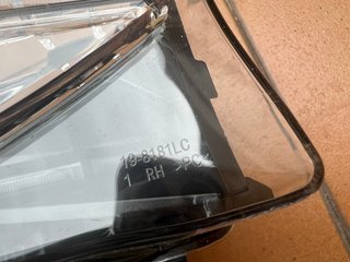 Tesla 3/Y Luz antiniebla delantera LED Derecha R