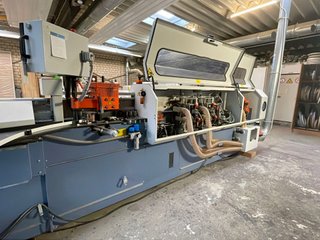Enchapadora HEBROCK AKV 3006 DK-F