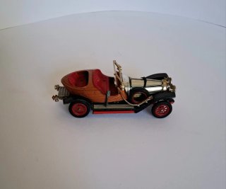 Lotto 4 modellini Corgi Toys vintage