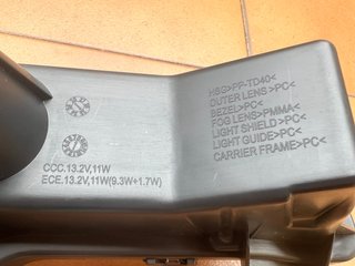 Tesla 3/Y Luz antiniebla delantera LED izquierda L