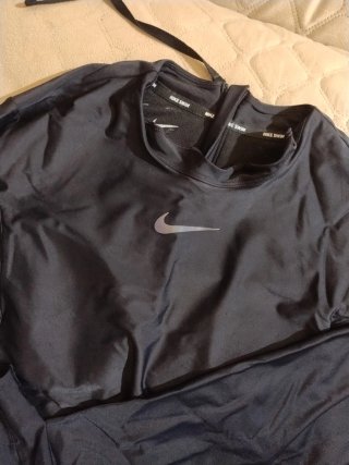 Burkini Nike Negro