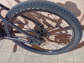 Bicicleta Eléctrica Negra rock Rider ST 500 Talla
