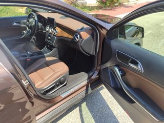 Mercedes-Benz GLA 220 CDI