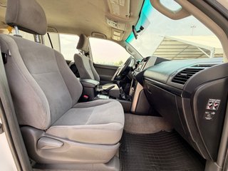 Toyota Land Cruiser 150 2012