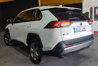 Toyota RAV4 220h Hibrido, selector 4x4. NEGOCIABLE