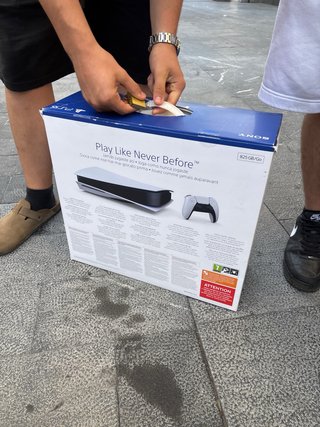 Consola PlayStation 5 825GB con Lector