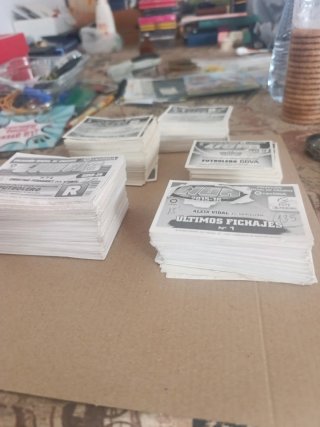 Lote Variado 840 Cromos Liga Este  diferentes Años