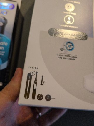 Oral-B iO Series 9 S Spazzolino Elettrico + refill