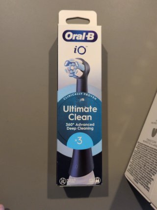Oral-B iO Series 9 S Spazzolino Elettrico + refill
