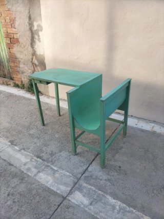 Mesa trabajo antigua