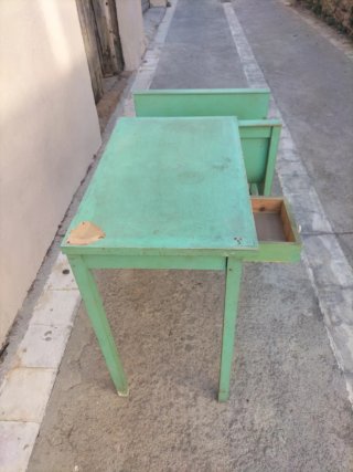 Mesa trabajo antigua