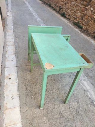 Mesa trabajo antigua