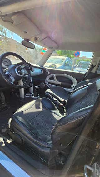 MINI Cooper 2001