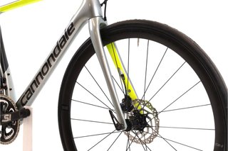 Bicicleta Cannondale Synapse Carbon Disc Di2 11V t.54 Reacondicionada