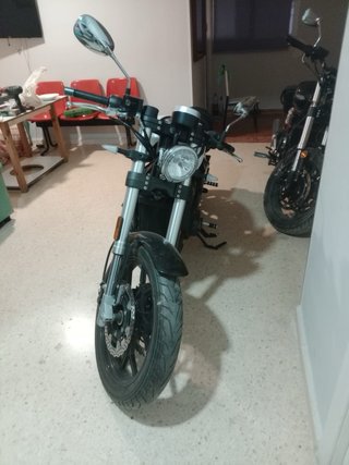 Leonart Pilder 125E - Moto Cruiser