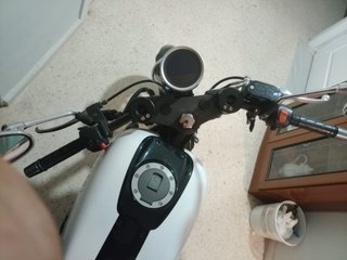 Leonart Pilder 125E - Moto Cruiser