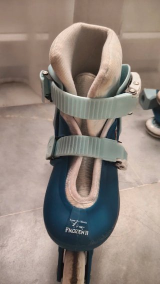Patines Frozen convertibles + protecciones