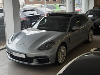 Porsche Panamera 4 E-Hybrid Sport Turismo 462 CV