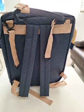 Bolso cambiador convertible en cuna sin uso