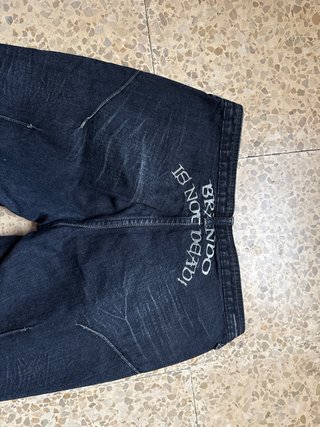 Pantalon vaquero negro