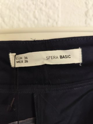 Pantalones chinos azul marino Sfera talla S/36