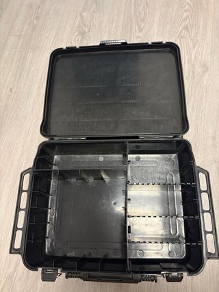 Maleta de pesca Versus VS 3080