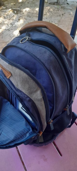 Mochila escolar Since 1973 azul y gris