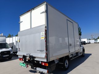 FIAT Ducato 2.3 CHASIS CAJA CERRADA CON TRAMPILLA