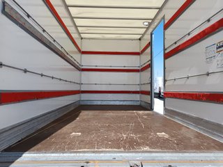 FIAT Ducato 2.3 CHASIS CAJA CERRADA CON TRAMPILLA