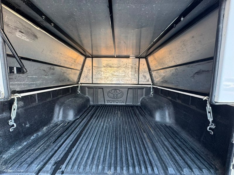 Toyota Hilux 2022, foto 6