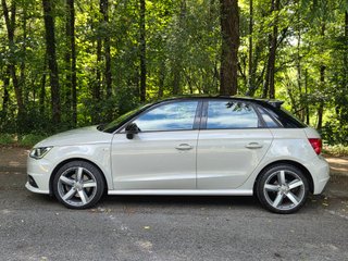 Audi A1 Sportback 1.6 TDI 116 S Tronic S line