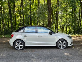 Audi A1 Sportback 1.6 TDI 116 S Tronic S line