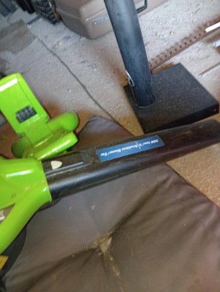 2 Sopladores de Hojas Verdes