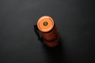 Olight Perun 2 Mini Linterna NUEVA