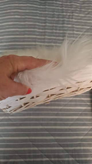 Figura Niño Jesús Cesta Peluche Dorado