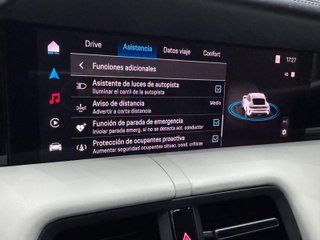 Porsche Taycan 4S
