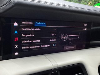 Porsche Taycan 4S