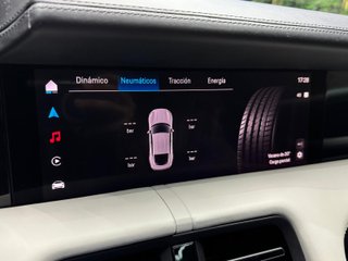Porsche Taycan 4S