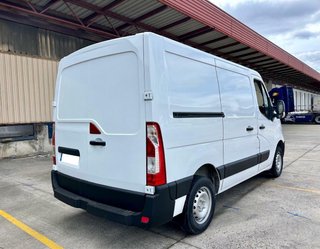 Nissan NV 400 2019