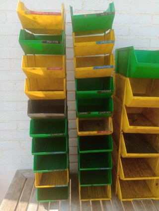 Gavetas de plástico apilables
