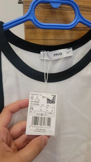 Camiseta tirantes Mango con ribetes