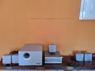 Equipo de Sonido Nexa Plata y Blanco