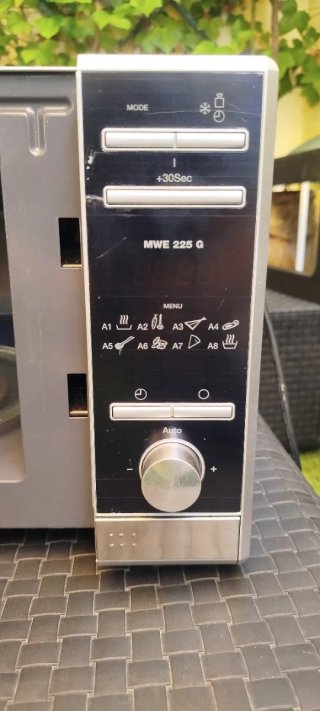 Microondas Teka plateado