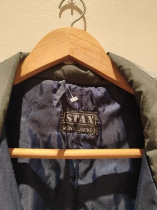 Chaqueta de invierno azul y verde