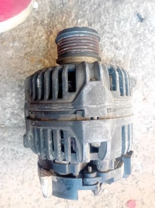 Alternador, motor arranque, compresor A/A