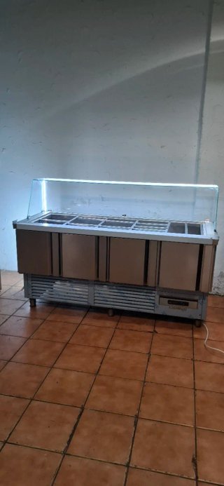 Vitrina Preparación Refrigerada coreco