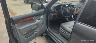 Toyota Land Cruiser 2004