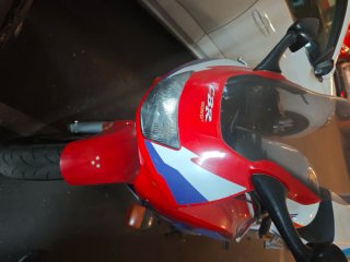 Honda CBR600F2