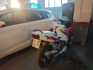 Honda CBR600F2