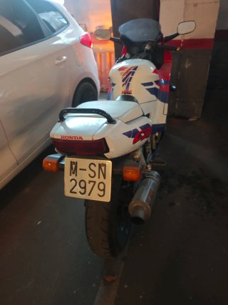 Honda CBR600F2